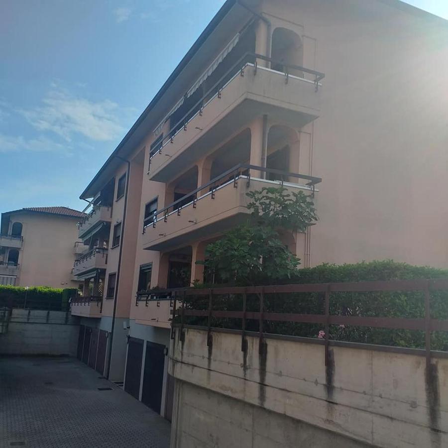 Fiorenza House Luisago Zewnętrze zdjęcie